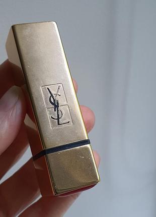 Помада зі зволожуючим ефектом woman saint laurent loafers anais slingback slippers rouge pur couture