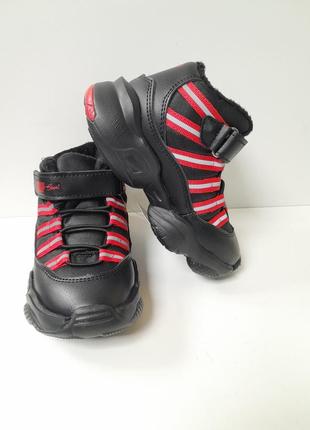 Кросівки -  ботинки дитячі чорні з червоним на липучці демісезонні  т-5119 . розміри:26,27,28,29,30,4 фото