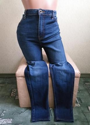 Крутые джинсы с высокой посадкой. скинни. супер-стрейч.6 фото