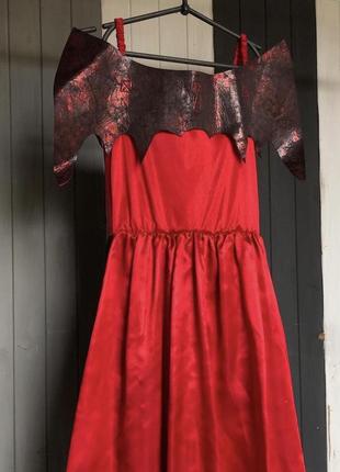 Платье дракулы на хелловин3 фото