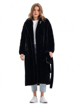 Шуба жіноча утеплена довга, дизайнерська брендова, з поясом, з прикрасою брошка, чорна3 фото