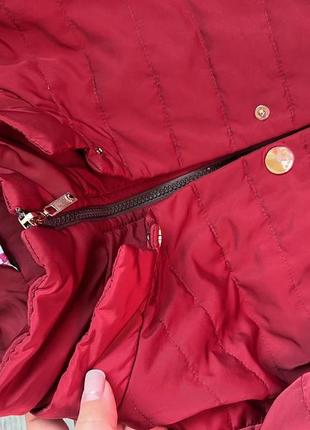 Демисезонная стеганая куртка вишневого цвета размер м 463 фото