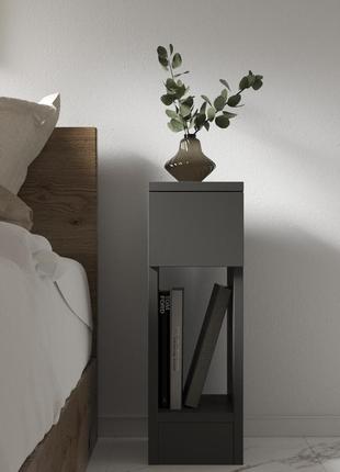 Приліжкова тумба