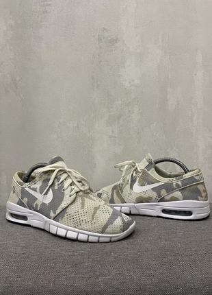 Беговые спортивные кроссовки кеды обуви nike air max stefan yanoski, размер 40, 25.5 см1 фото