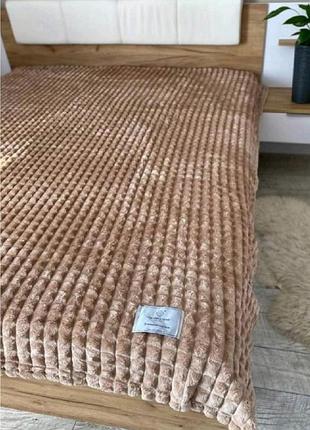 Класний плед алігатор світло-коричневий