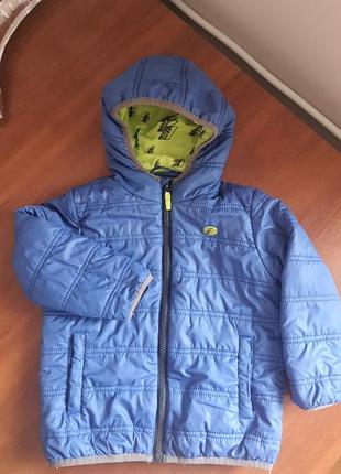 Куртка на мальчика 3-4 года фирмы reserved б/в.