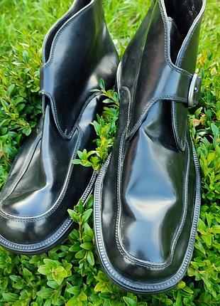 Чоловічі черевики великих розмірів