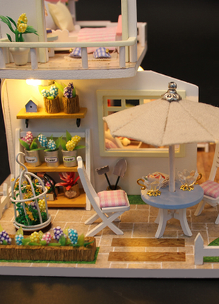 Кукольный деревянный домик. конструктор миниатюрный кукольный домик с подсветкой 20x17x16.5см5 фото