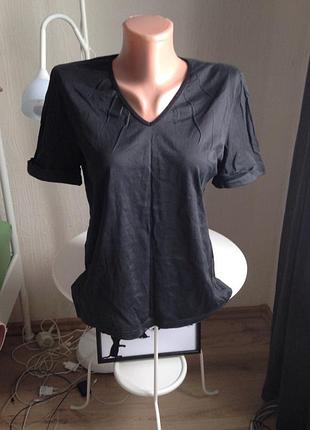 Футболка с декольте schiesser