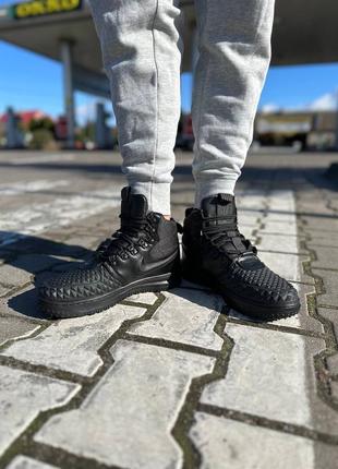 Nike lunar force 17 duckboot black fur