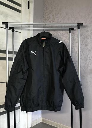 Легка куртка/ вітрівка puma