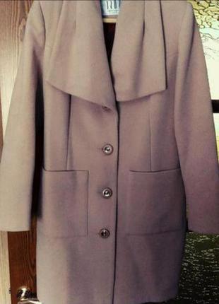 Пальто беж на осень