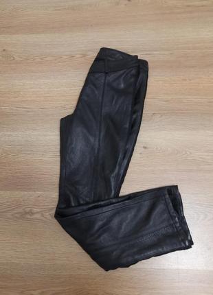 Кожаные брюки с трикотажной вставкой laura scott8 фото