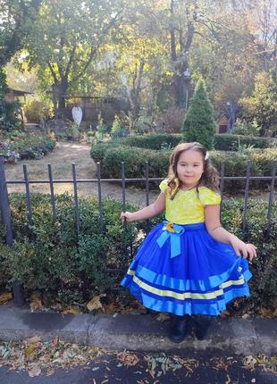 Платье желто-голубое 5-6-7 лет украиное 800грн1 фото