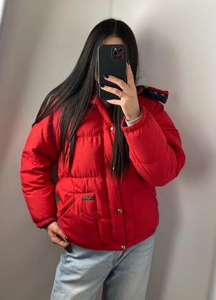 Пуховик polo ralph lauren красный дутая куртка поло короткая теплая с капюшоном дутик9 фото