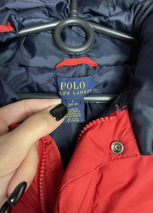 Пуховик polo ralph lauren красный дутая куртка поло короткая теплая с капюшоном дутик6 фото
