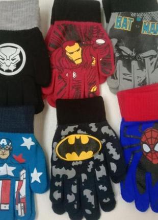Перчатки рукавички для хлопців 6-8 років із супергероями