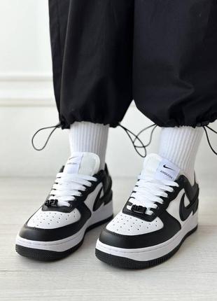 Женские кроссовки nike air force 1 low x ambush black/white3 фото