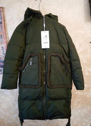 Женская зимняя курточка новая с бирочкой, утепленная