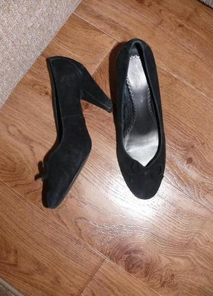 Туфли замшевые размер 38