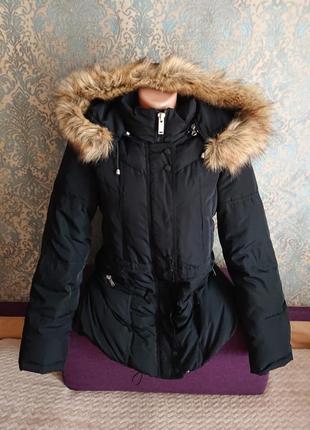 Женская зимняя черная куртка пуховик bershka р.46/488 фото