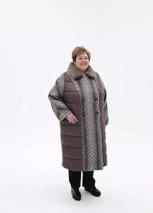 Зимнее женское пальто с мутоновым воротником, батальные размеры