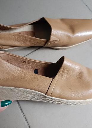 Кожаные туфлы/кожаные туфли caprice р.40-40.5