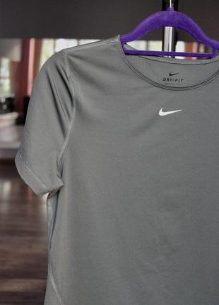 Футболка nike