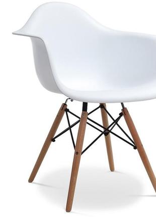 Кресло пластиковое (стул с подлокотниками) тауэр вуд, белый пластик, деревянные ножки