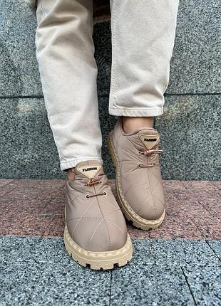 Шикарні жіночі зимові укорочені дутики