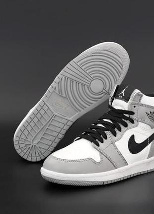 Кроссовки The Air Smoke jordan 4 Michael Fire Red