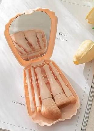 Набор кистей для макияжа seashell персик 5шт в дорогу с зеркалом