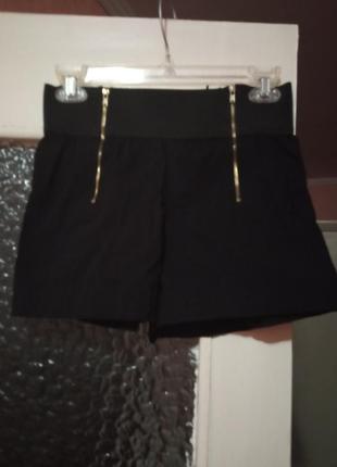 Шорти