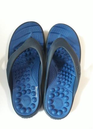 Вьетнамки женские мужские унисекс crocs reviva flip navy/blue jean7 фото