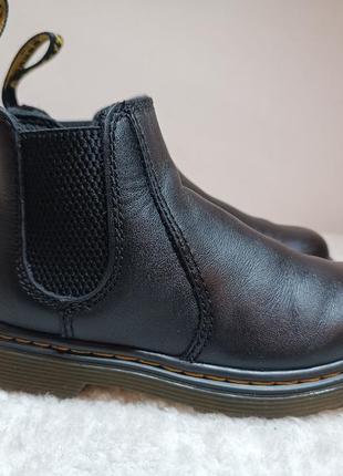 Кожаные ботинки dr. martens softy t junior chelsea