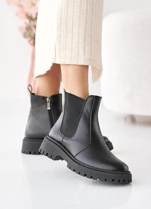 Стильні трендові чорні жіночі черевики челсі зимові,шкіряні/шкіра-жіноче взуття на зиму 2024