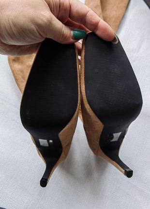 Жіночі високі демісезонні чоботи з еко замшу, нюдові ботфорти від британського бренду misspap 36 р.5 фото