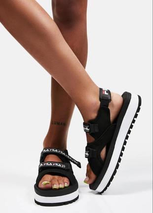 Fila. з англії. в наявності. босоніжки fila black spot eva sandals.