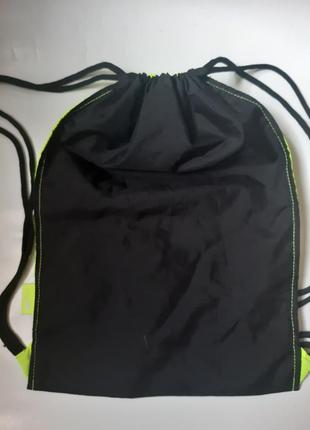 Сумка-рюкзак nike drawstring - неоново-желтый

350 грн.2 фото