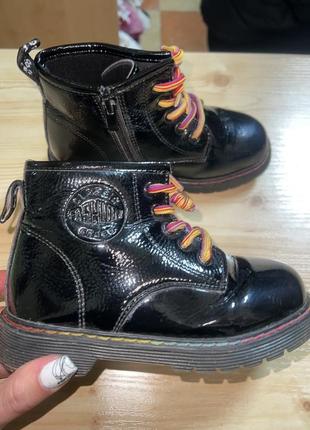 Ботинки осень