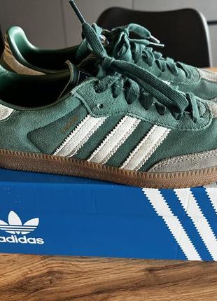 Adidas samba