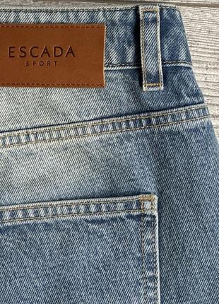 Джинсы escada sport medium wash heart applique mom jeans7 фото