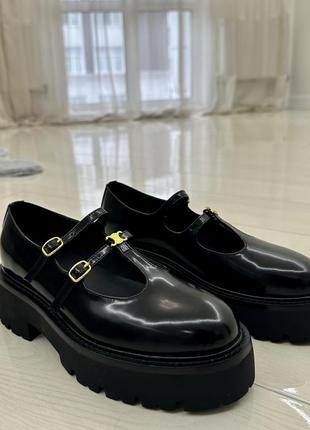 Лоферы кожаные на платформе