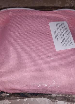 Спортивна, легка , містка і зручна сумка від yves rocher