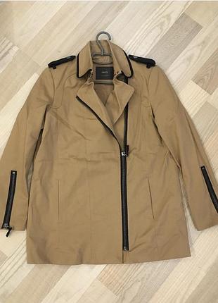 Бежевий плащ тренч жакет косуха mango