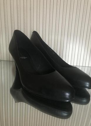 Новые кожаные классические туфли лодочки 5th avenue 41 (27-9)3 фото