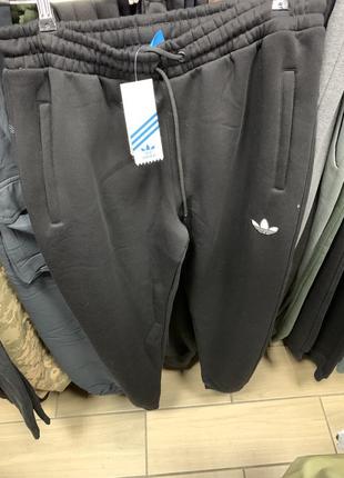 Штани adidas