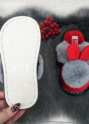Тапочки детские зайчики с меховым помпоном и ушками красные 51942 фото
