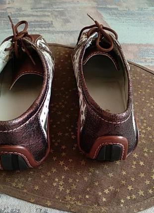 Оригинал кожаные туфли, мокасины всем известного бренда massimo dutti .р:39 1/2.1 фото