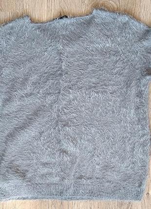 Женский серый лохматый свитер3 фото